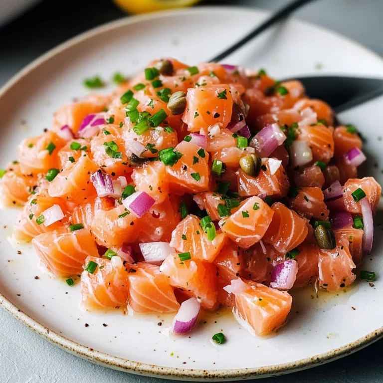 25-Minute Salmon Tartare (Easy Appetizer!)