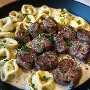 Cracked Garlic Steak Tortellini in Creamhouse Sauce Bliss