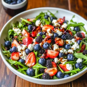 Arugula Salad with Berries